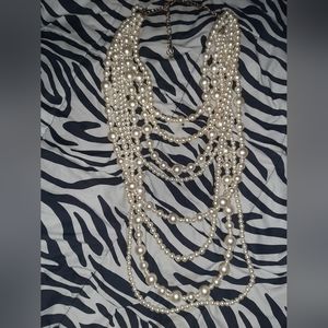 New Pearl Necklace w/o tag